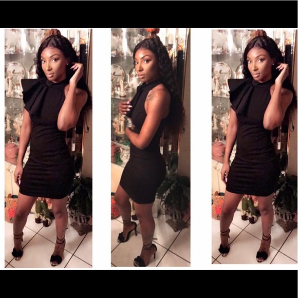 Fashion Nova Dresses & Skirts - Bodycon black Dress